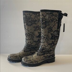 Henry Ferrera Vermont Black and Cream Lace Women's Rain Boots